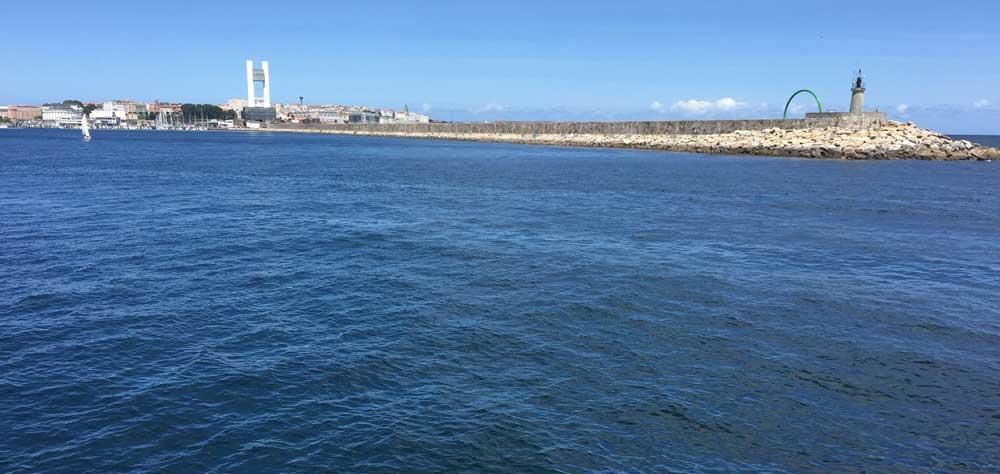 Paseo en lancha por la bahía de A Coruña