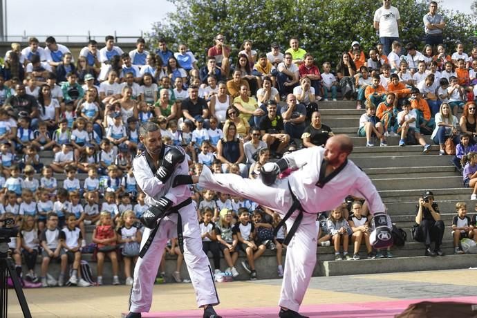 27-09-19 LAS PALMAS DE GRAN CANARIA. . LAS PALMAS DE GRAN CANARIA. Jornada de puertas abiertas de la Policía Nacional en el Parque Juan Pablo II. Fotos: Juan Castro.  | 27/09/2019 | Fotógrafo: Juan Carlos Castro