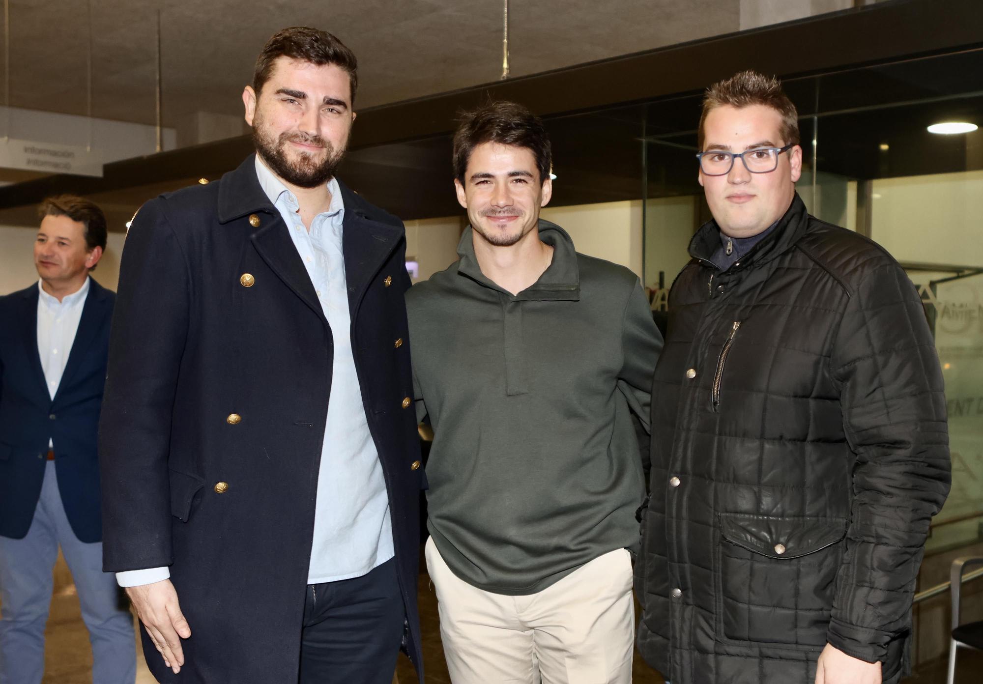 Entrega de diplomas de fin curso a los alumnos de la Escuela Taurina de Alicante - Información Entrega de diplomas de fin curso a los alumnos de la Escuela Taurina de Alicante - Información
