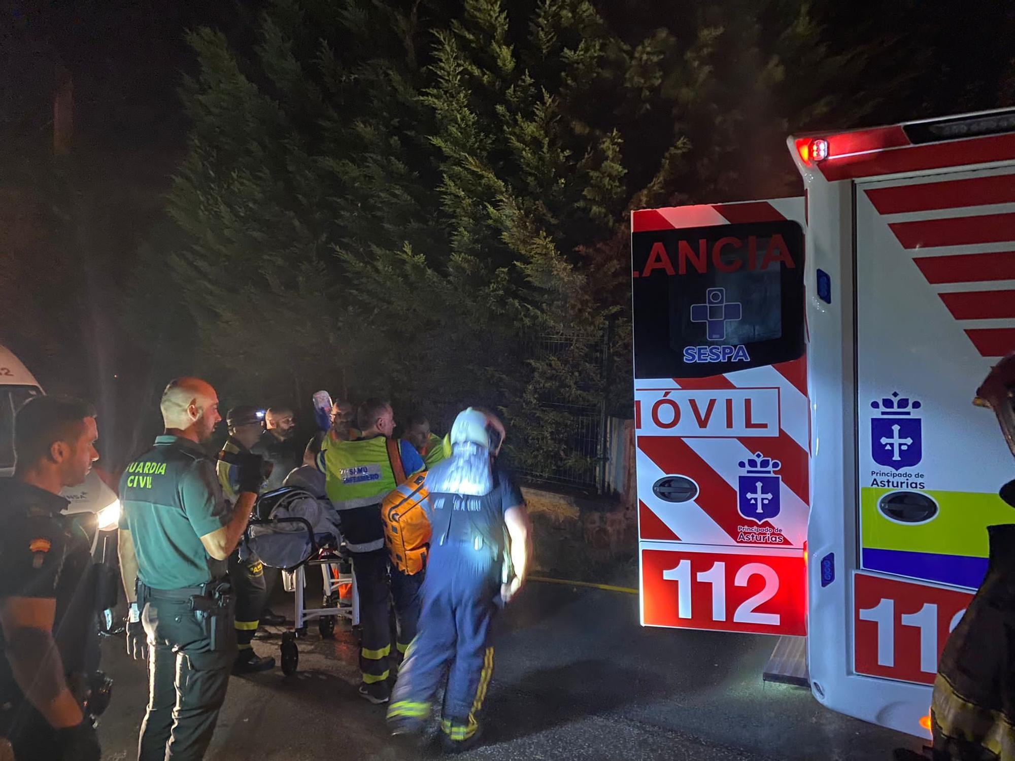 En imágenes: Grave incendio en la residencia de ancianos de Leceñes (Siero)