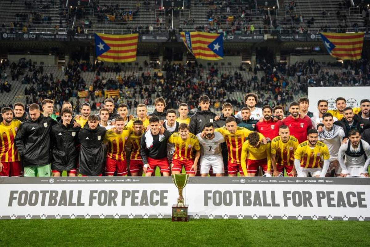 Partido entre Catalunya-Palestina en el Estadi Olímpic de Lluís Companys