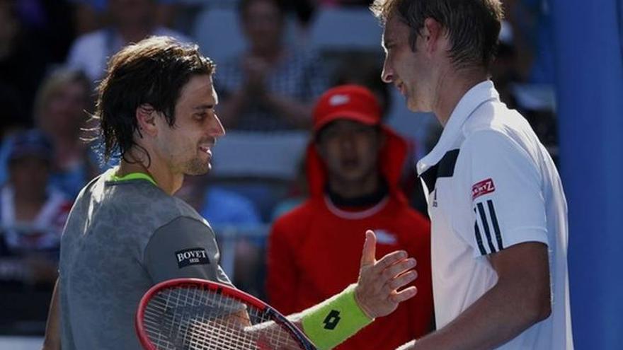 David Ferrer remonta ante Mayer para llegar a cuartos de final en Melbourne