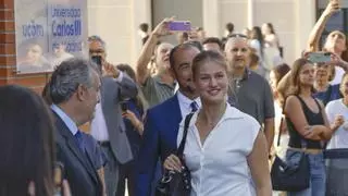 La princesa Leonor elige un bolso de la firma fundada por la sierense Marta Durán para su primer día en la Carlos III