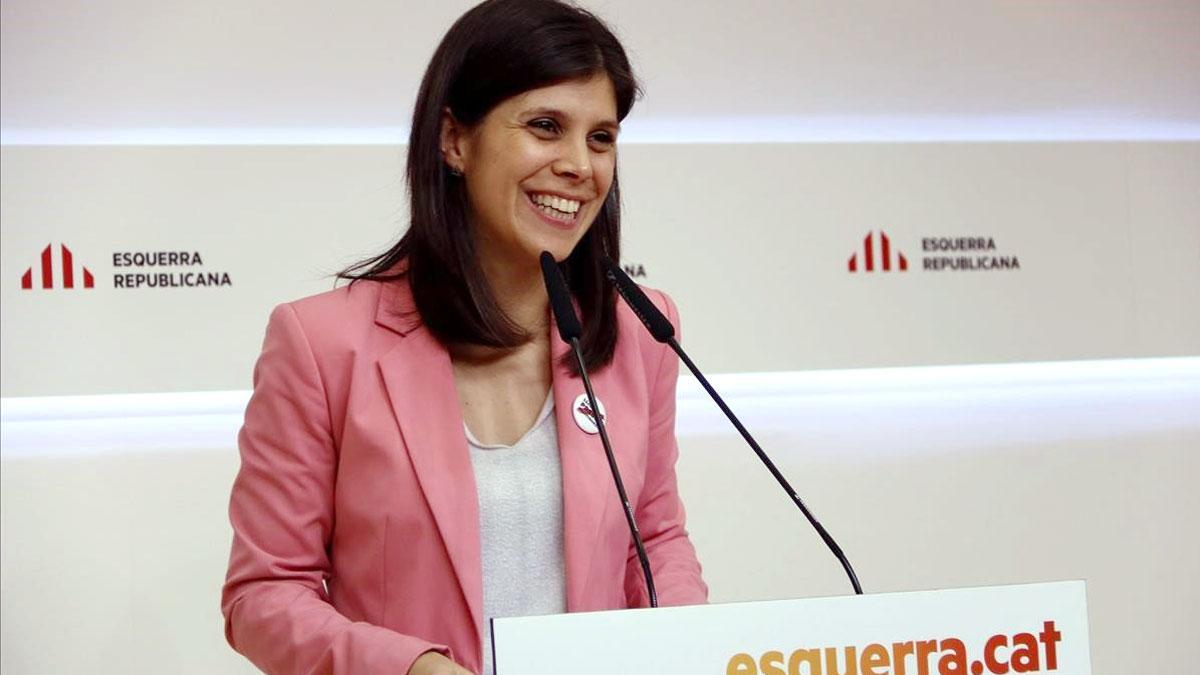La portavoz de ERC, Marta Vilalta, explica la postura del partido sobre la investidura de Sánchez.