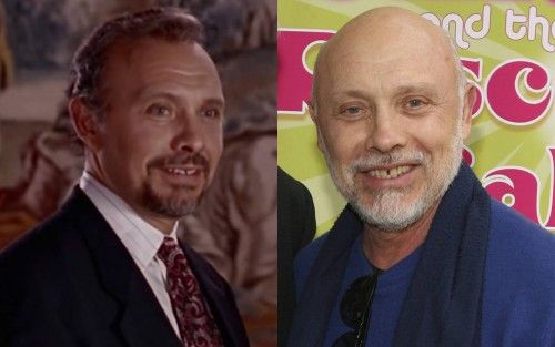 Héctor Elizondo (Barney)