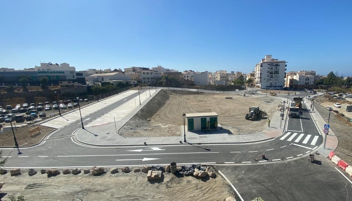 Obras de urbanización de la parcela del nuevo centro de salud de Nerja