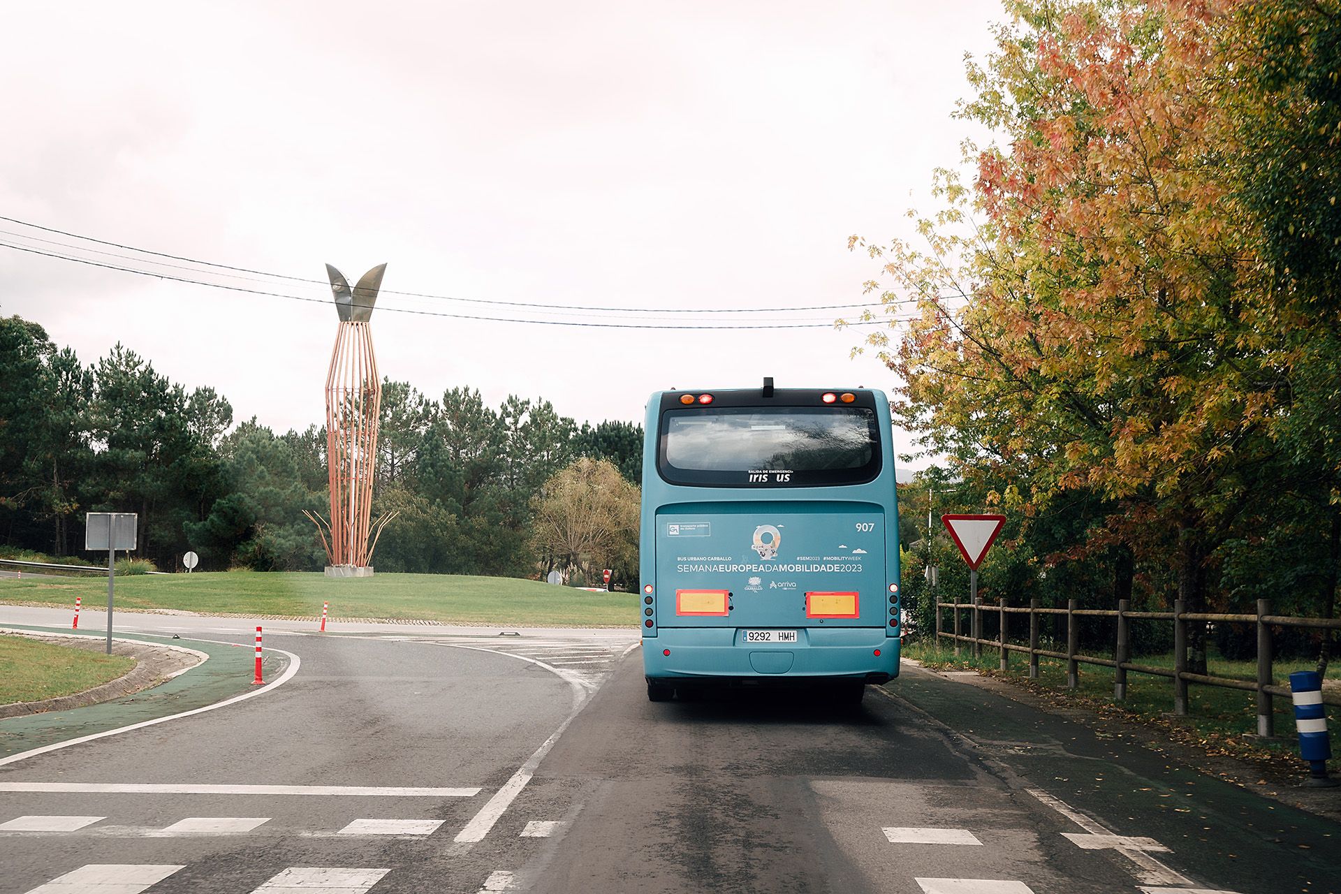 El Polígono de Carballo dispondrá de transporte público a partir del día 25.
