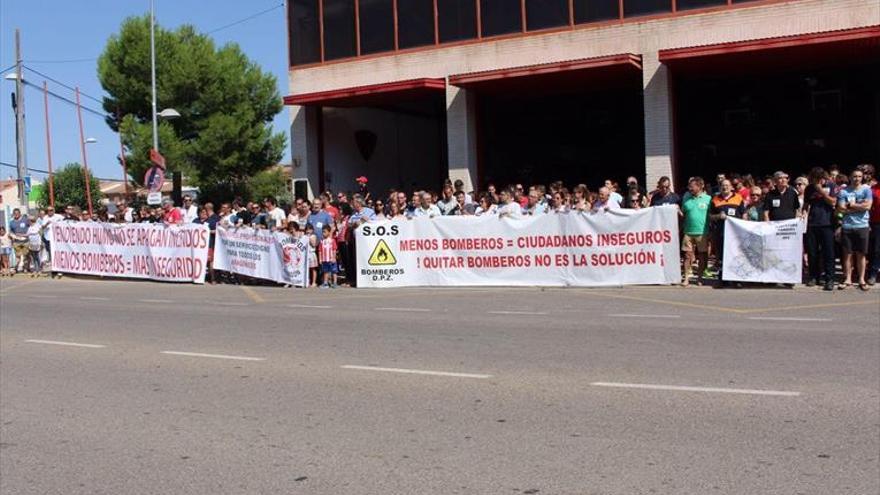 Nueva protesta de los bomberos de la DPZ para pedir más personal