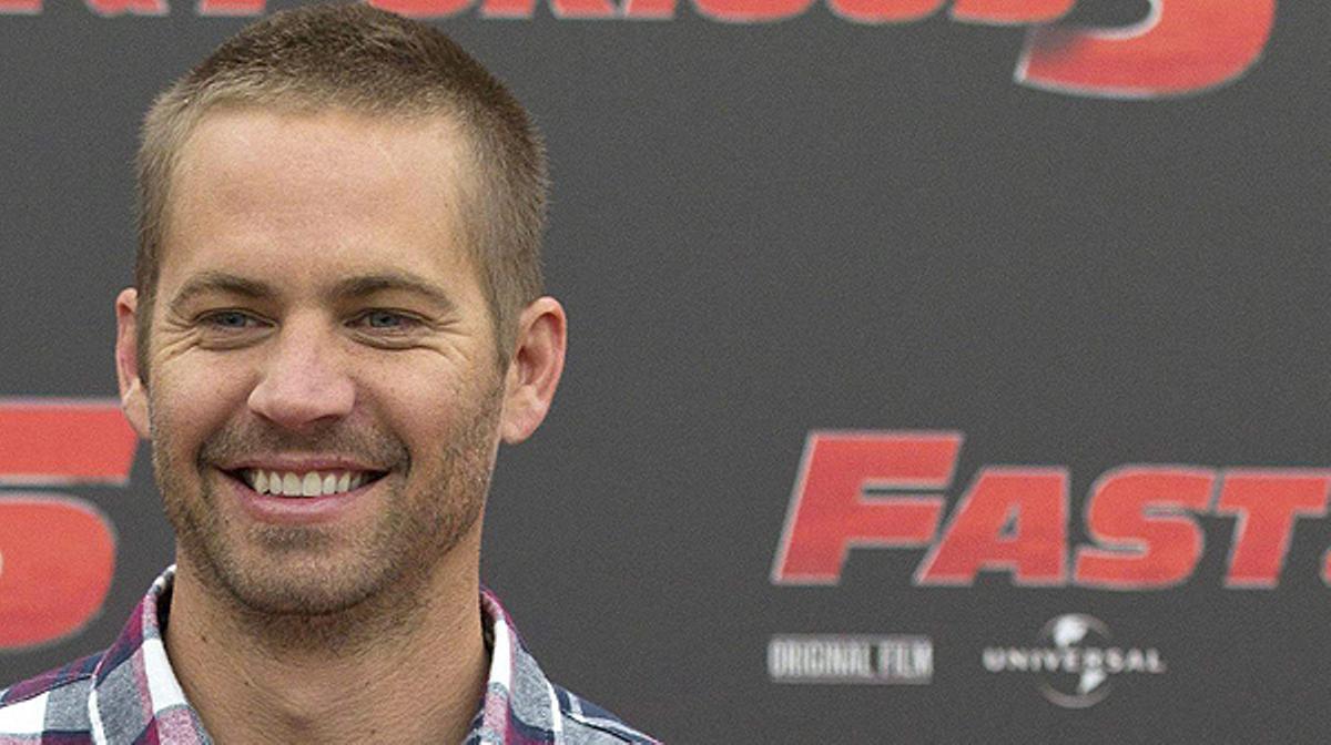 El protagonista de ’Fast and furious’ viatjava de copilot en el seu Porsche quan va impactar contra un arbre i es va incendiar.