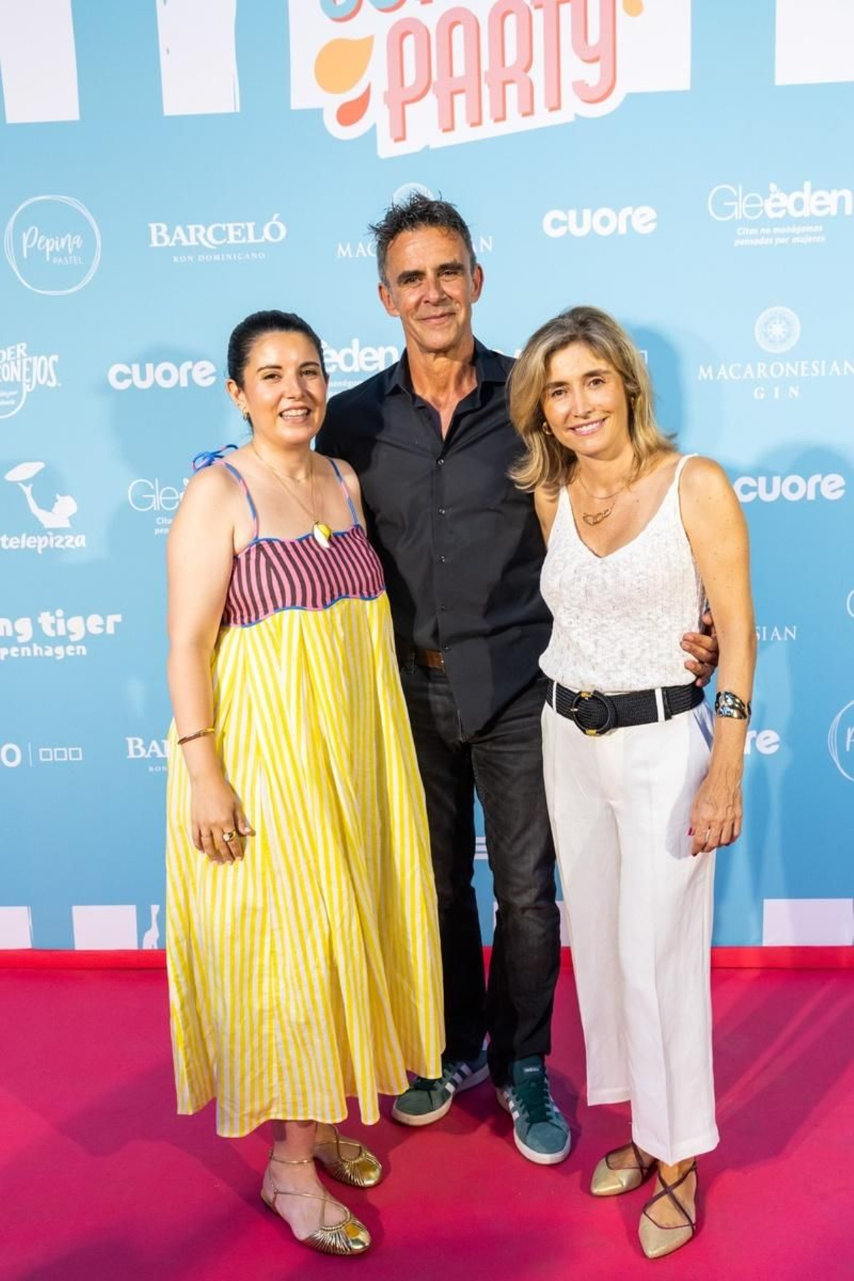 Araceli Ocaña, directora de Cuore, Alonso Caparrós y Ainhoa Moll, directora editorial de Prensa Ibérica