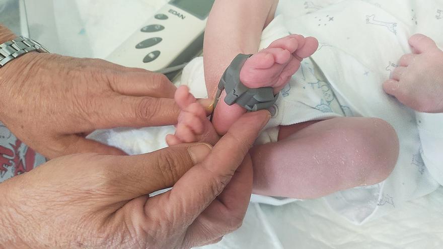 El Hospital de la Serranía de Ronda realiza más de 600 pruebas anuales de pulsioximetrías a recién nacidos