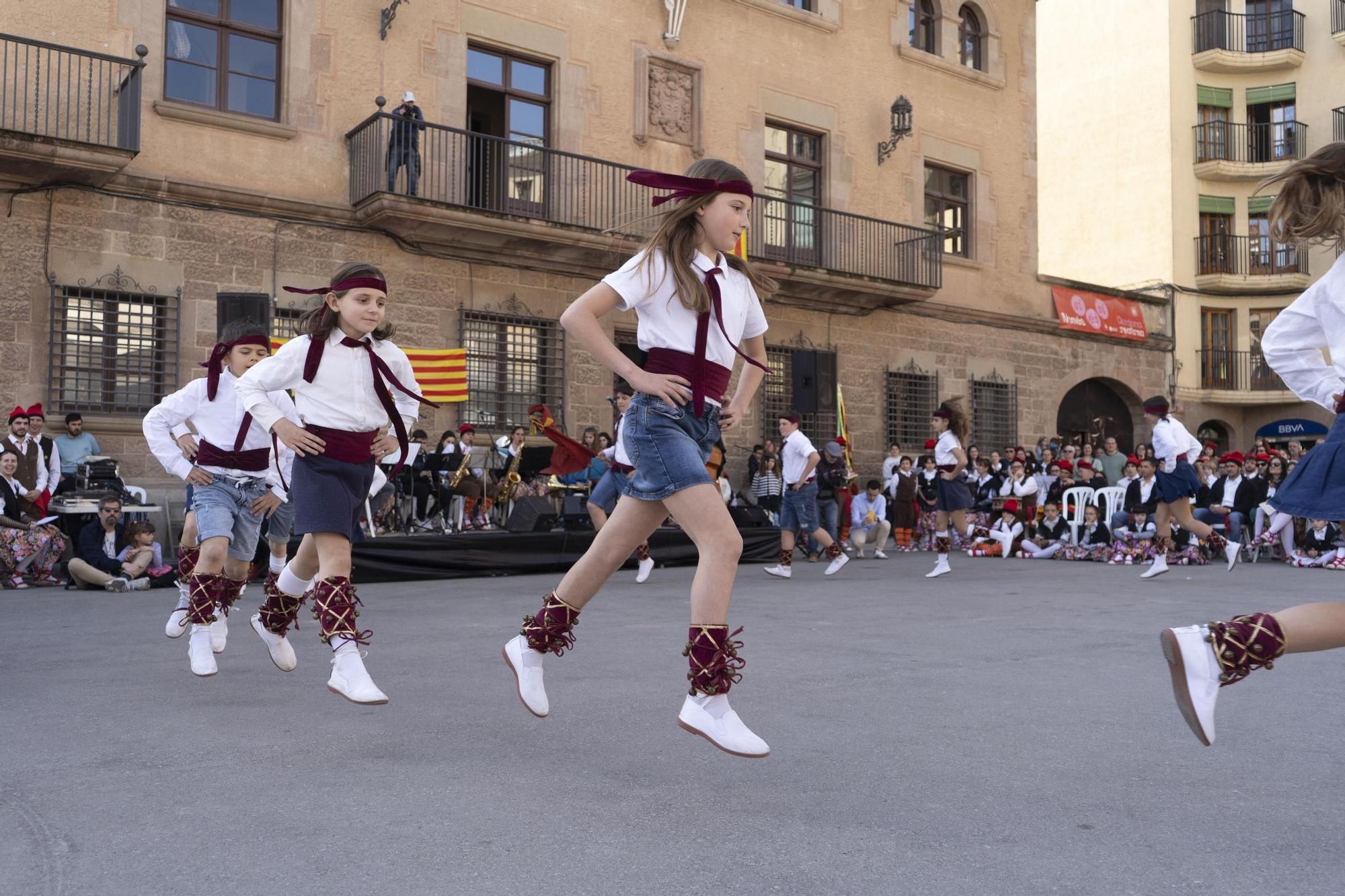 Totes les imatges de la trobada de balls de cascavells de Cardona