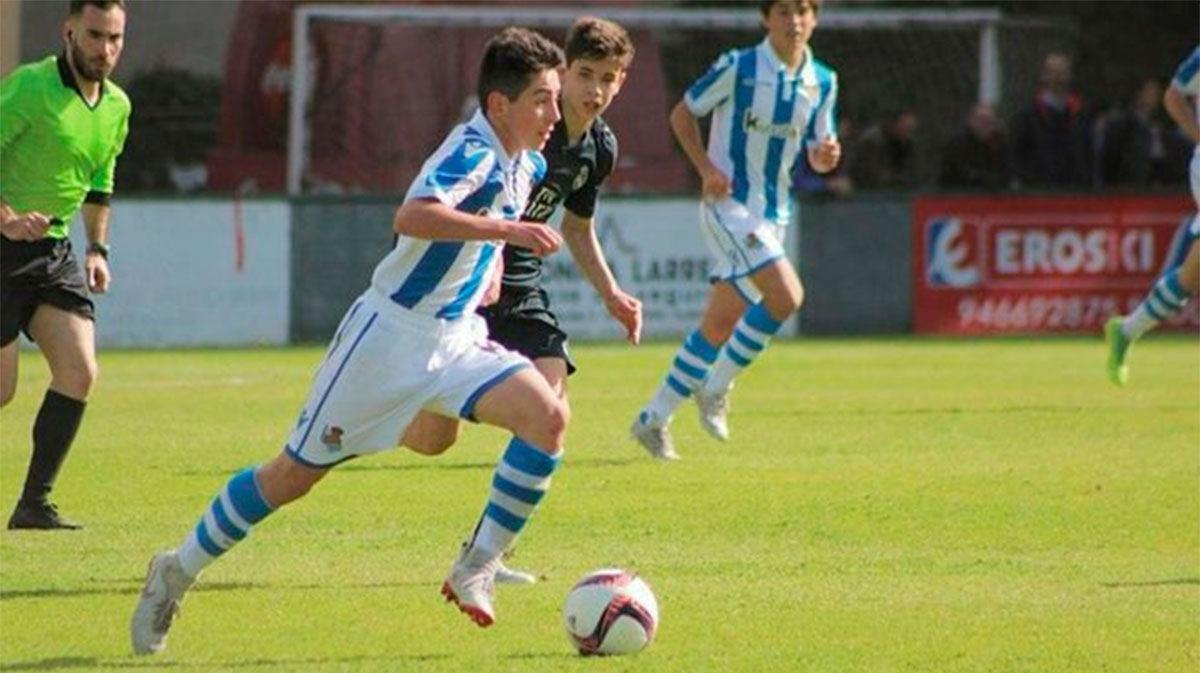 El golazo de Dani Rodríguez con el Cadete B de la Real Sociedad