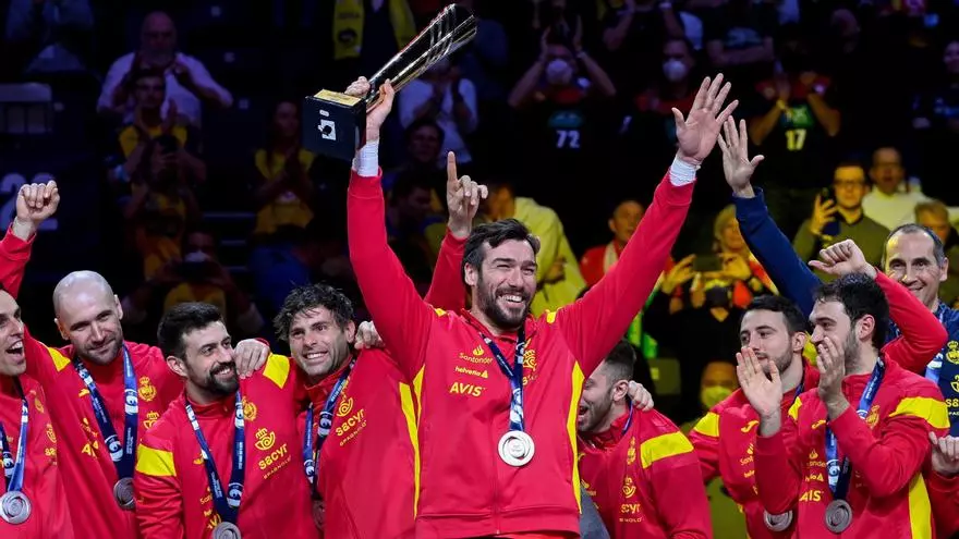 Los Hispanos ceden su corona de forma cruel en el Europeo de balonmano