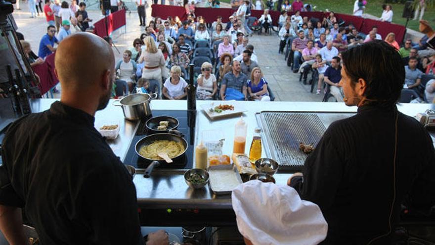 El festival Food &amp; Wine empieza con una exhibición de once cocineros