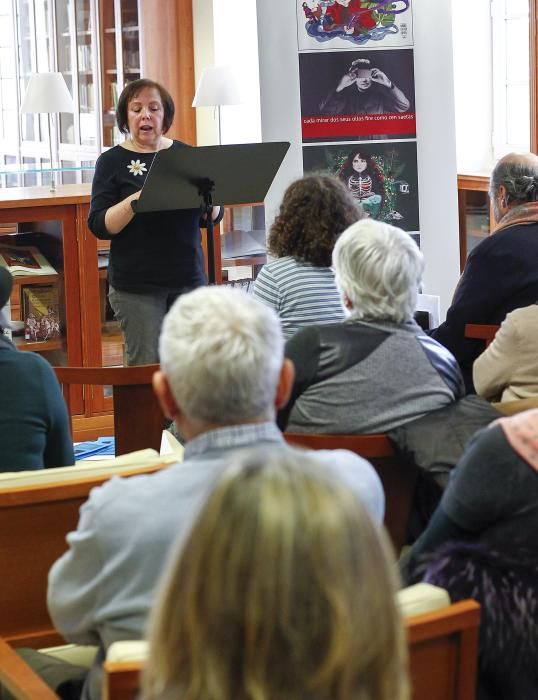 Lectura de pezas de Rosalía na Biblioteca da Deputación Provincial