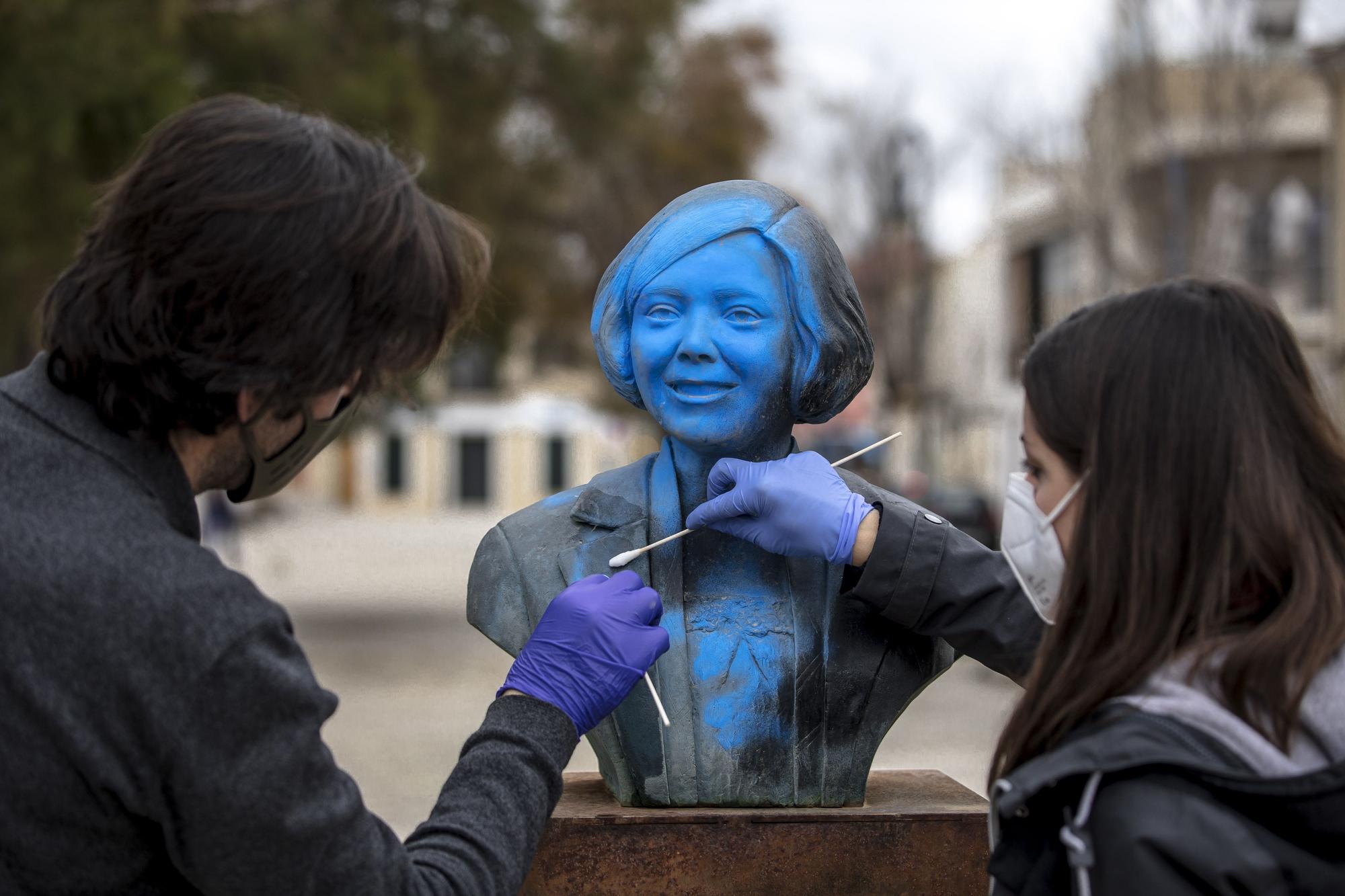 Cultura gasta 1.500 euros en restaurar las cuatro esculturas vandalizadas