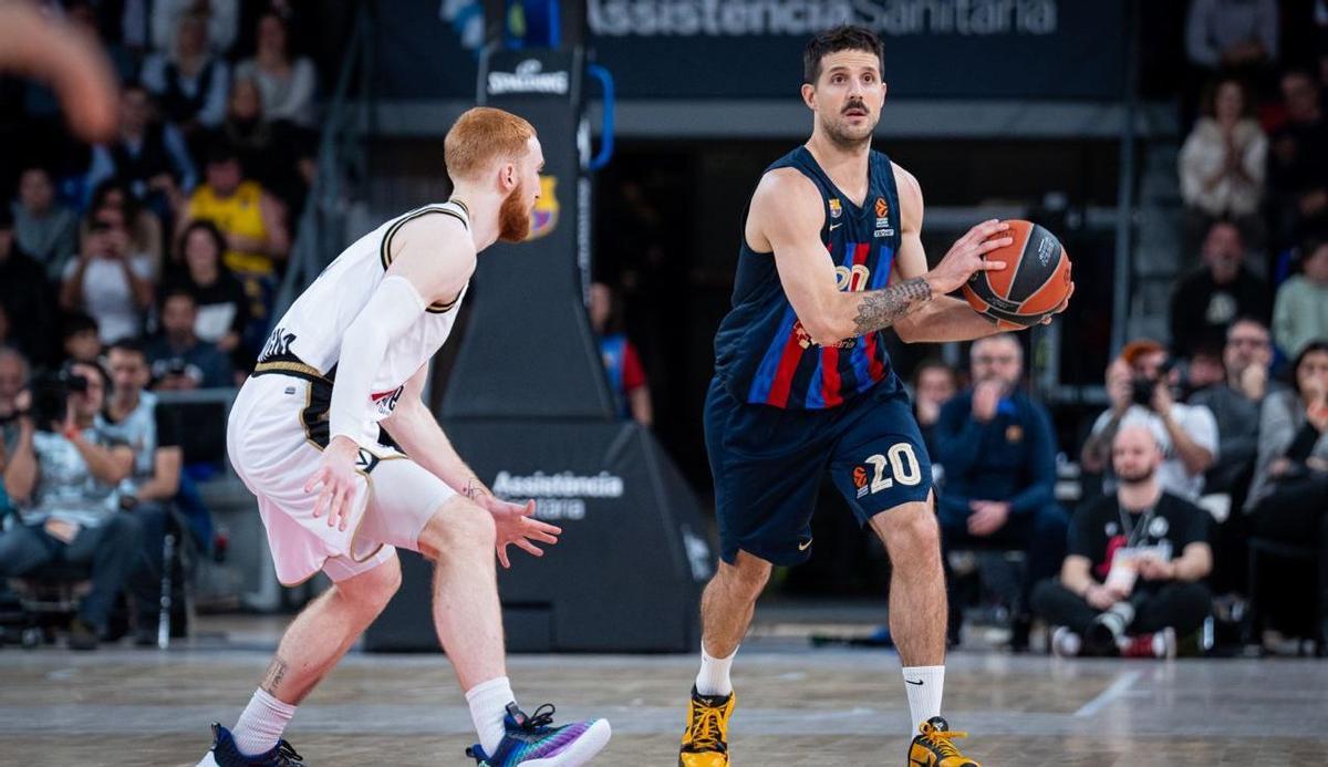 Laprovittola, en el primer cuarto del partido ante Virtus