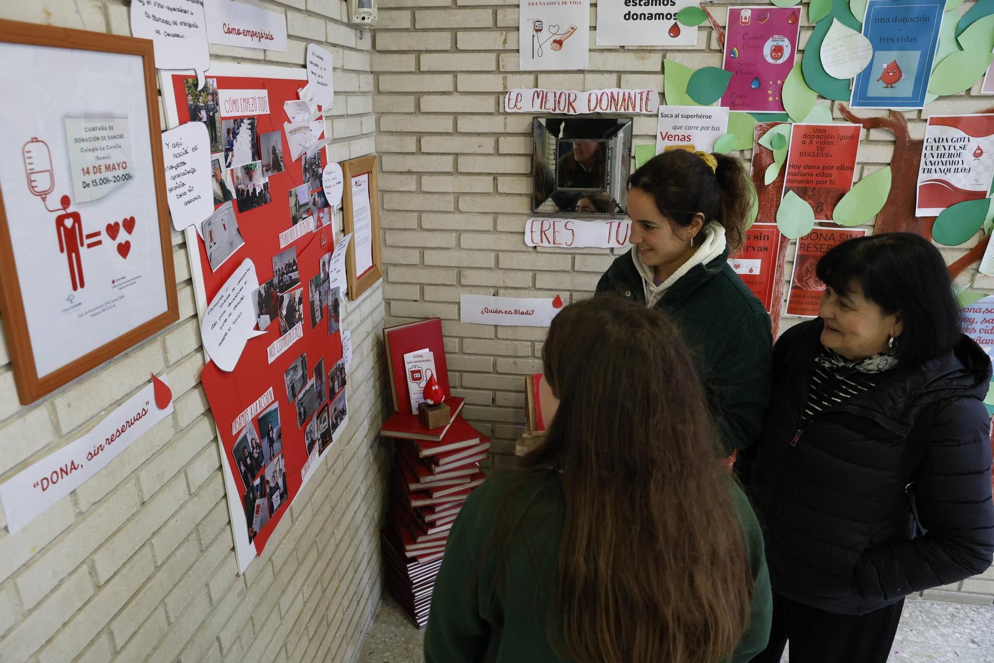 La campaña de donación de sangre en el colegio La Corolla de Gijón, en imágenes