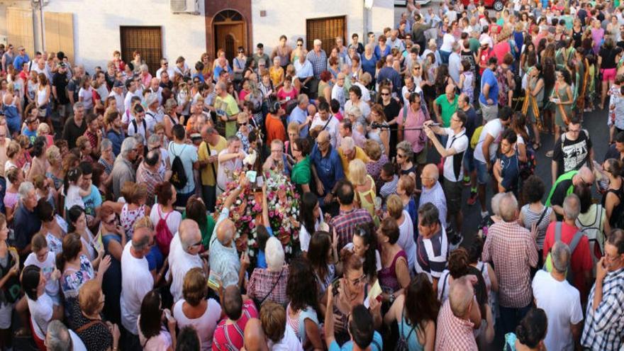 La patrona de Novelda en la romería de Subida al santuario