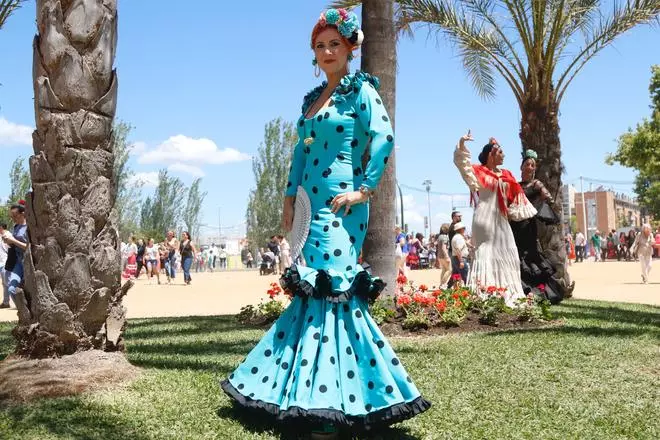 Trajes de gitana en el domingo de Feria