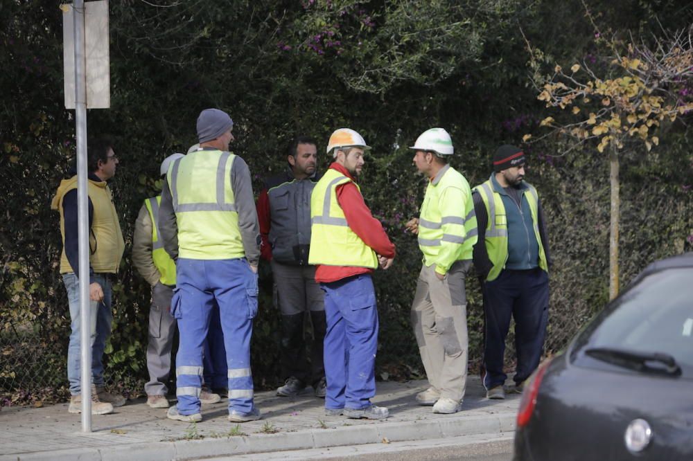 Un trabajador de 57 años muere al caer de un primer piso en Palma