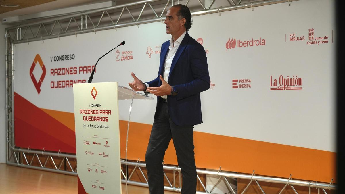 Intervención de Óscar Iglesias, director de Recoletas Salud.