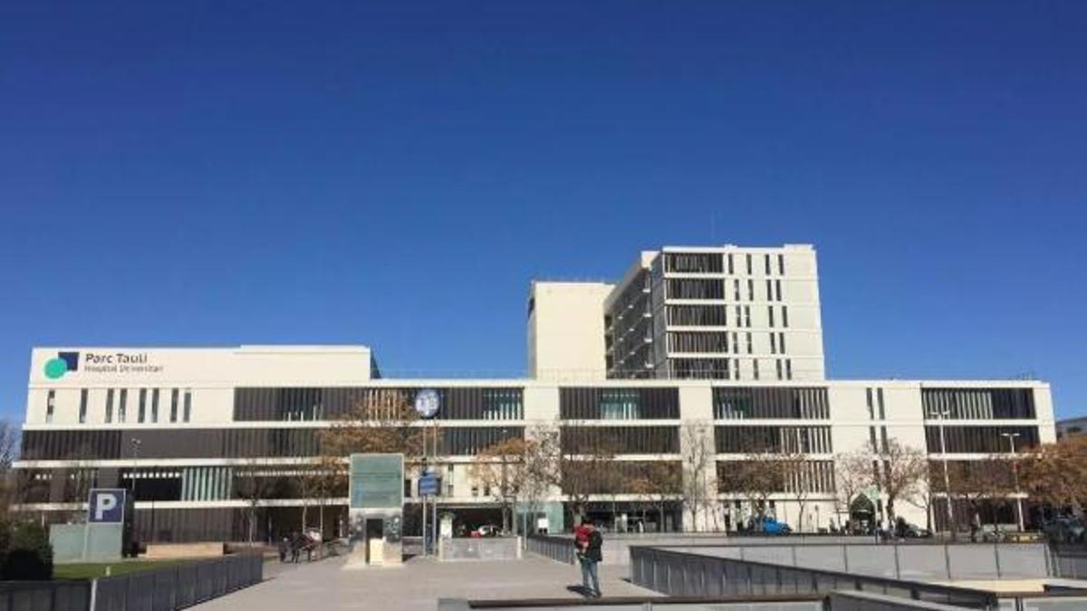 Imatge d'arxiu de la façana de l'hospital Parc Taulí de Sabadell