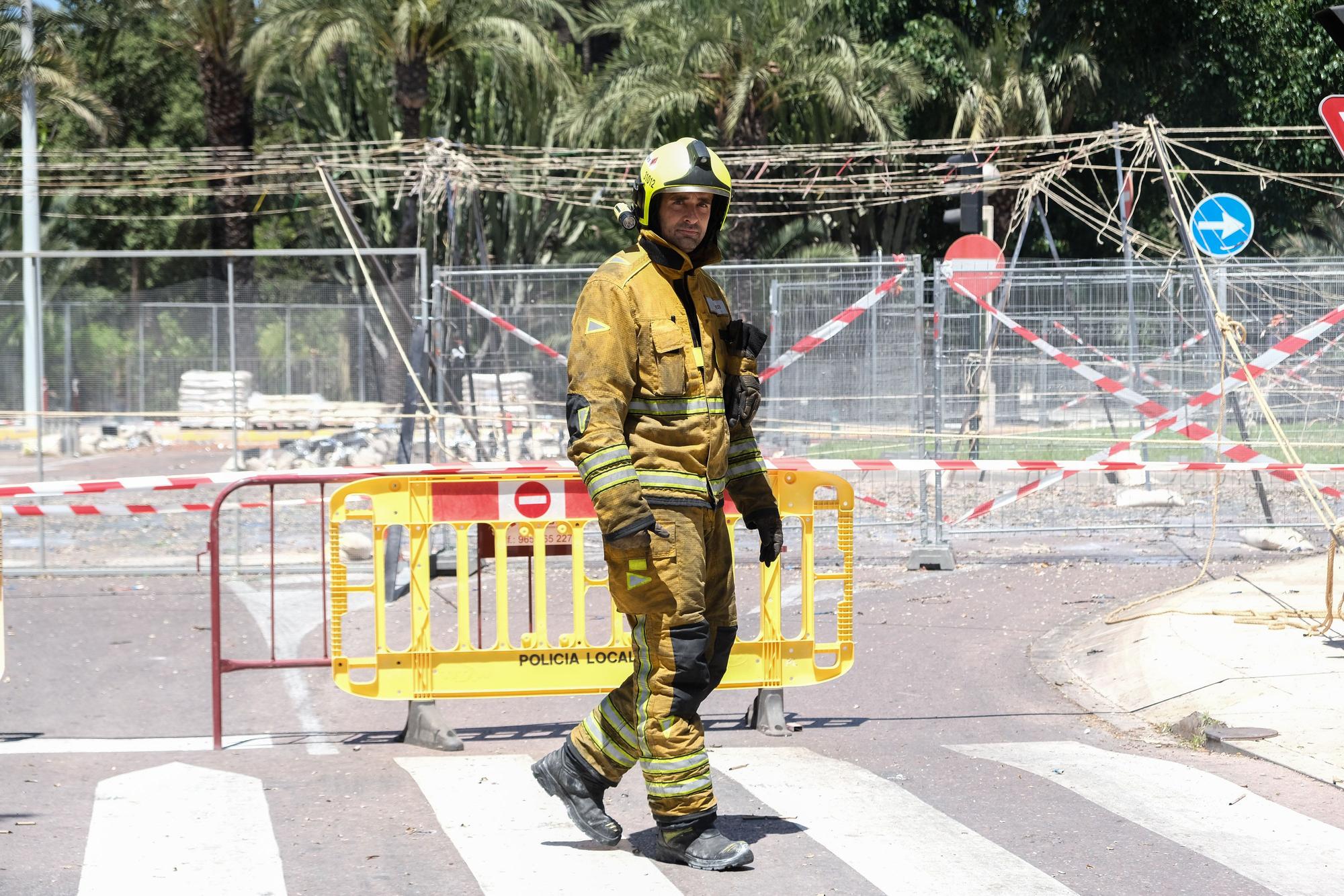 Así ha sido la primera mascletá a concurso de Pirotecnia Ferrández para las fiestas de Elche