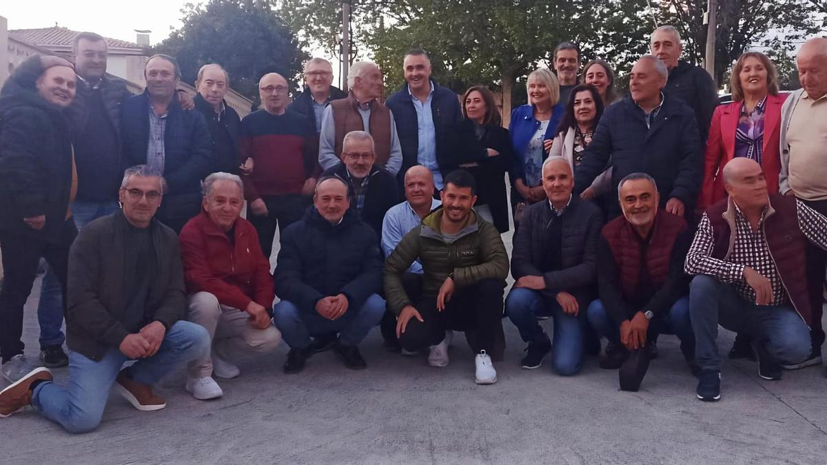 Reunión de antiguos trabajadores de Ford Delio