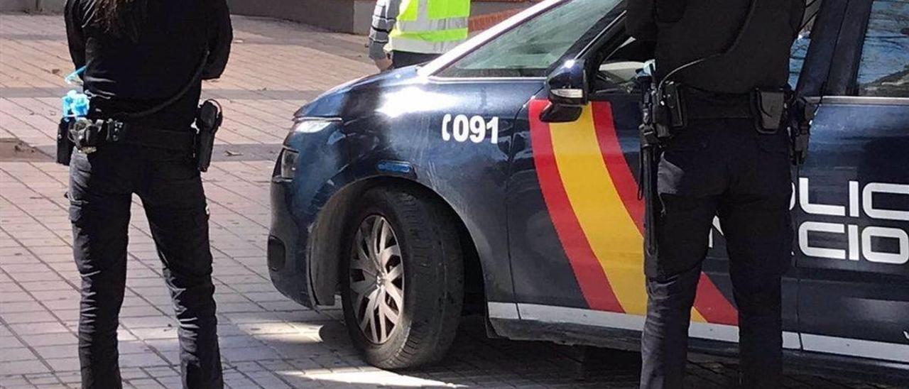 Agentes de la Policía Nacional de Córdoba, en una imagen de archivo.