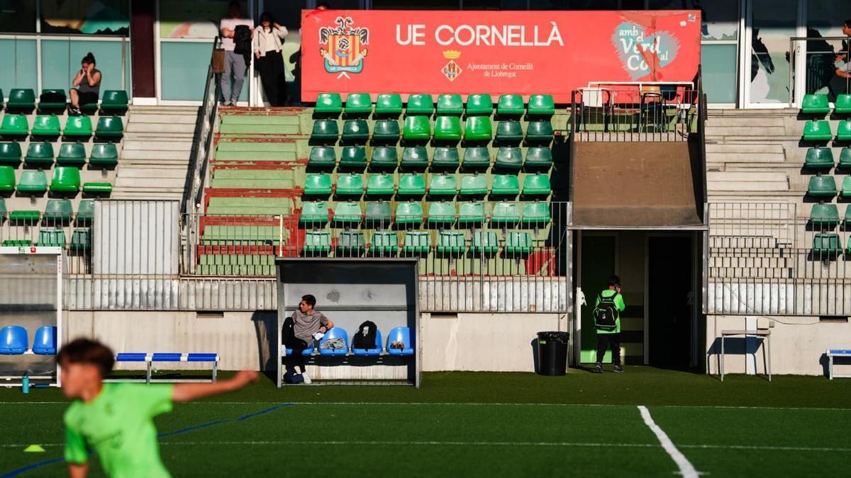 Leo Messi compra la UE Cornellà