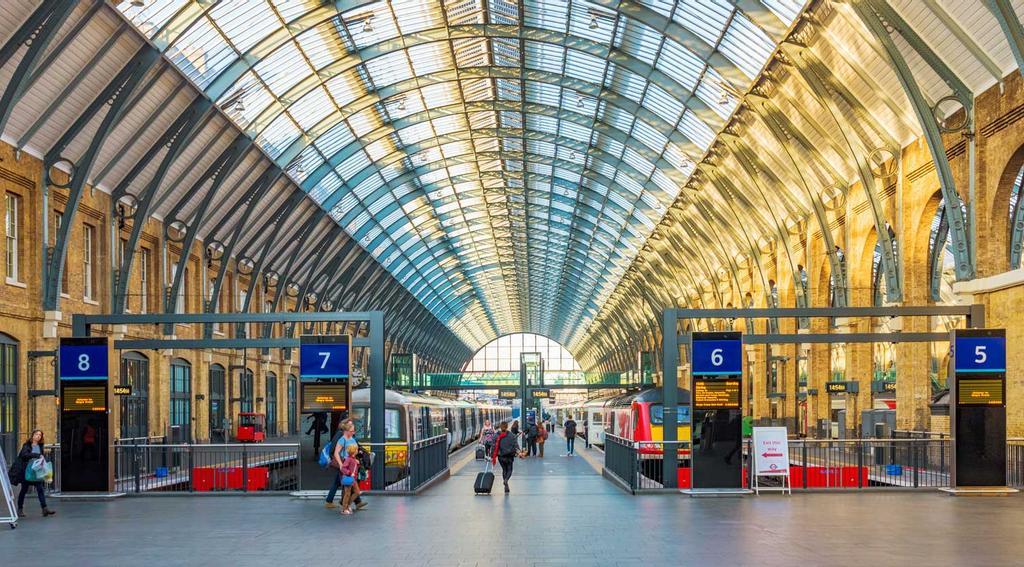 St Pancras railway station (Londres)
