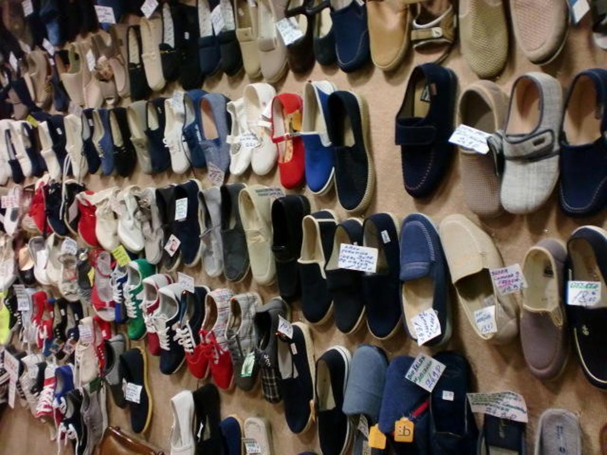 Una imagen de las zapatillas expuestas en "La Casa de las Zapatillas" // LOC