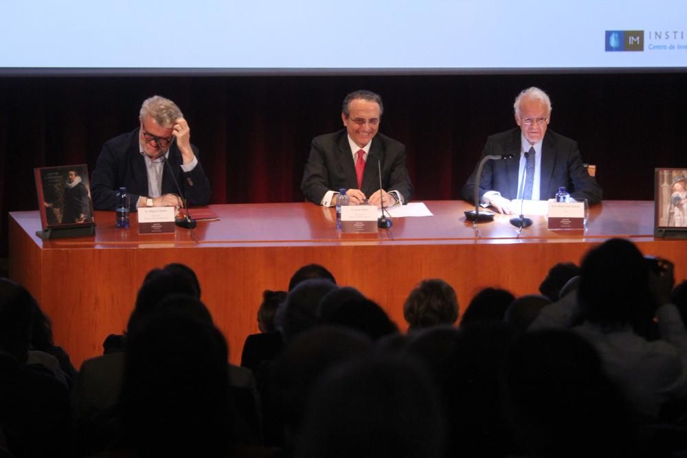 Miguel Falomir, director del Museo del Prado, Javier Moll, presidente de Prensa Ibérica Media, y Matías Díaz Padrón, presidente de honor del Instituto Moll