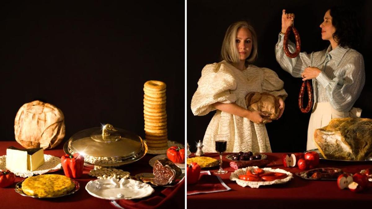 Silvia Sardinero y Ana Sánchez con algunos de los objetos cerámicos que han creado para redefinir los 'souvenirs' de España.