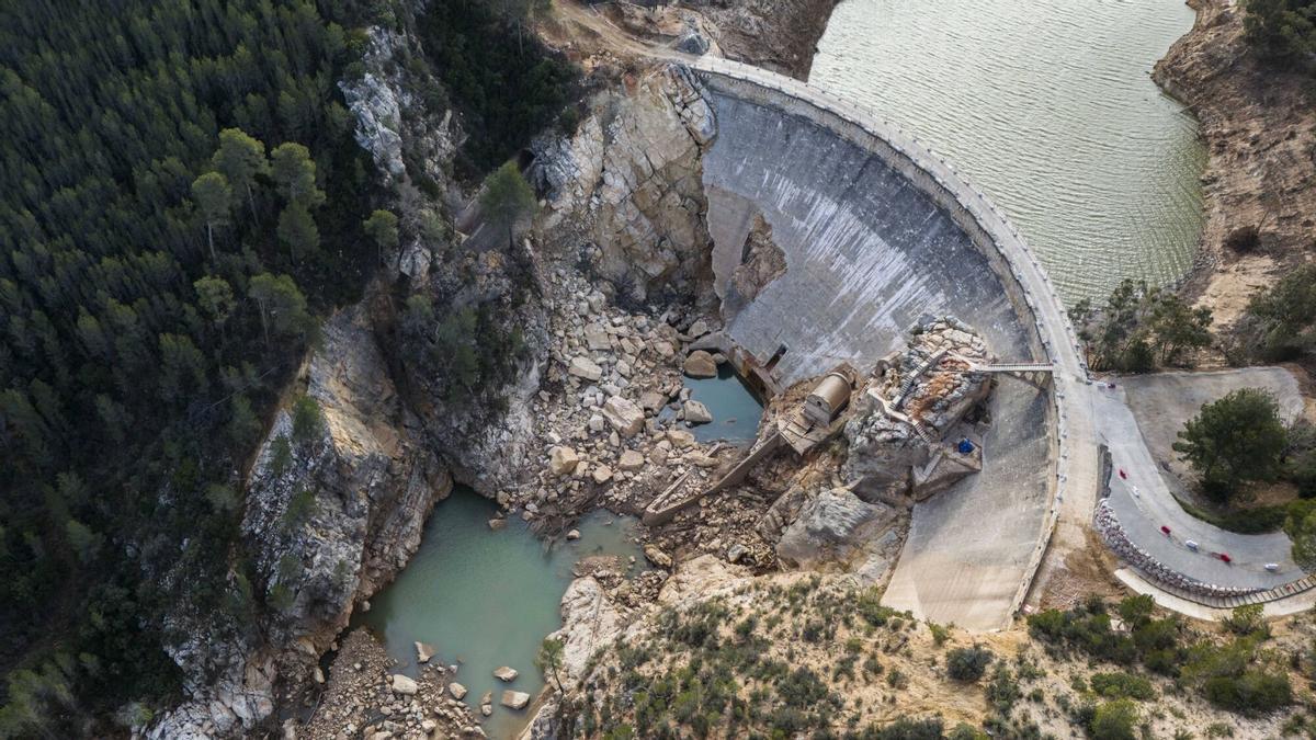 El embalse de Buseo tras dana del 29 de octubre de 2024.