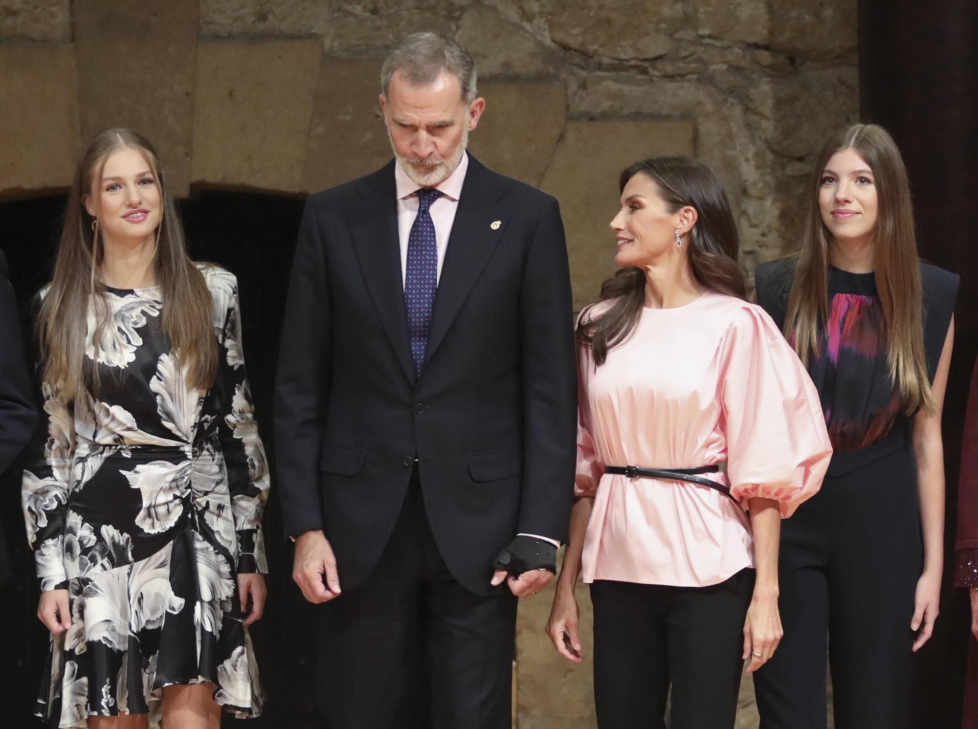 EN IMÁGENES: La Familia Real asiste en Oviedo al concierto de los premios "Princesa de Asturias"