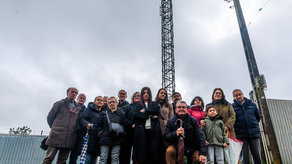 PROTESTAS NA PARROQUIA DE ARÍNS