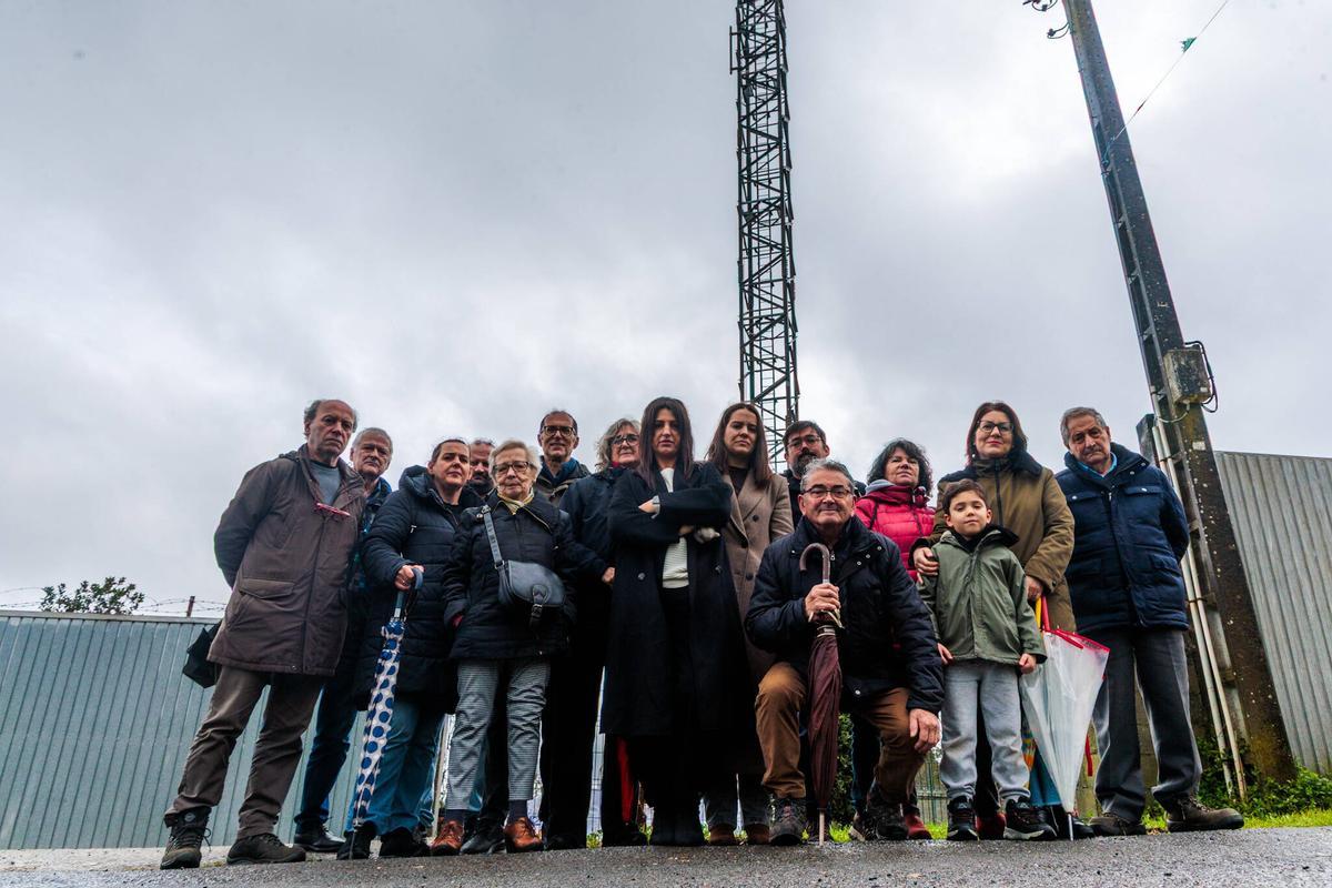 A veciñanza de Aríns mobilizouse nos últimos días contra a colocacións desta torreta
