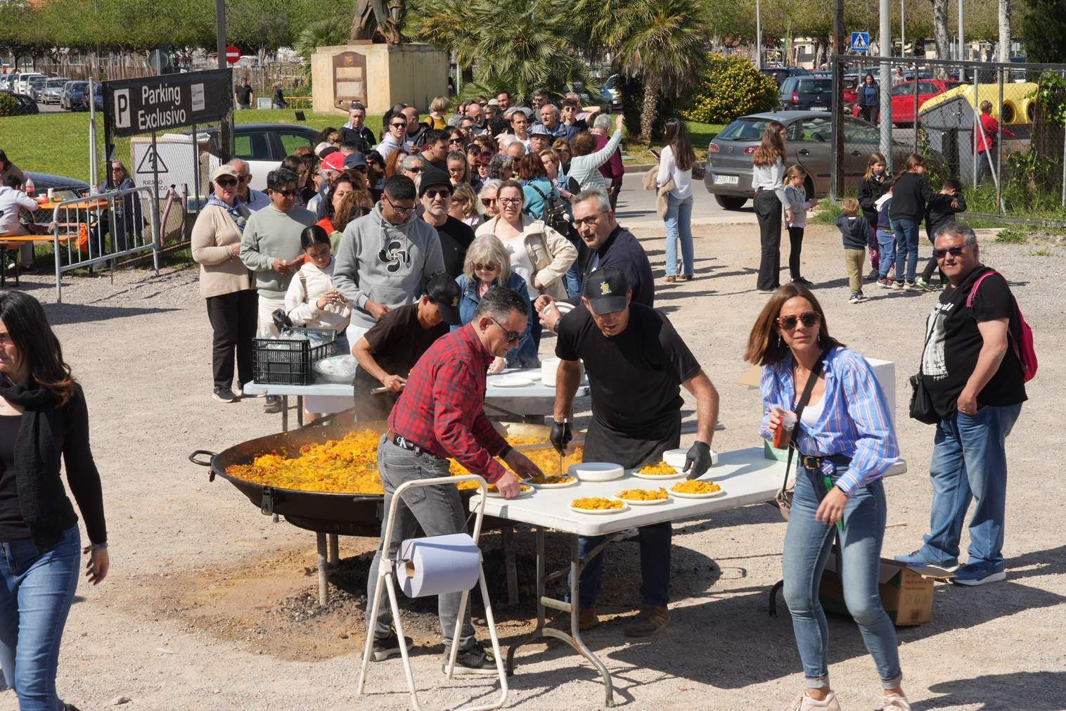 Galería de fotos: Las mejores imágenes de la paella monumental de ‘Mediterráneo’ en Solé City
