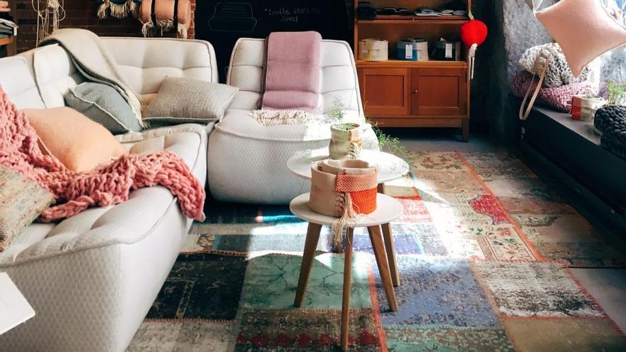 El sofá es uno de los elementos imprescindibles de la vivienda.