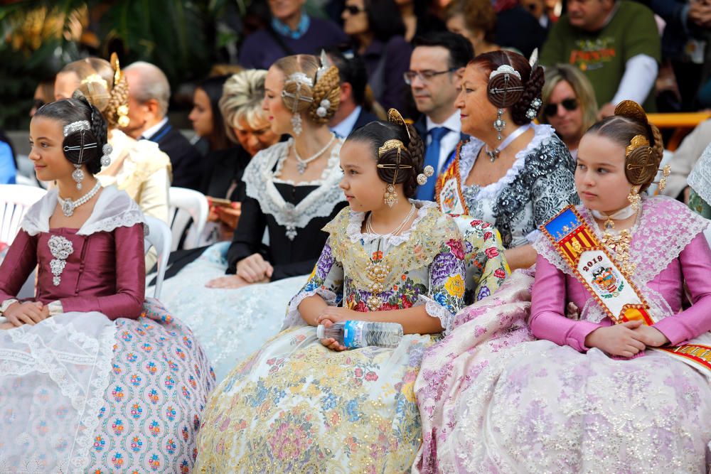 Homenaje a la Senyera de las fallas del Marítimo