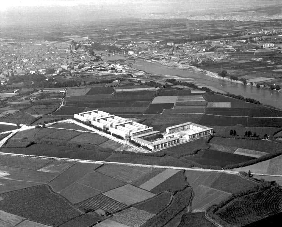 Núcleo inaugural del barrio Las Fuentes, en 1955.