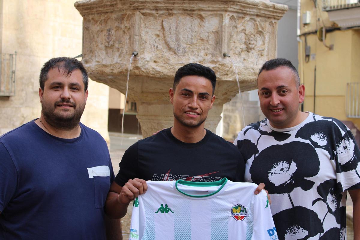 Doble incorporación en el Racing Xàtiva con los fichajes de Julián ...