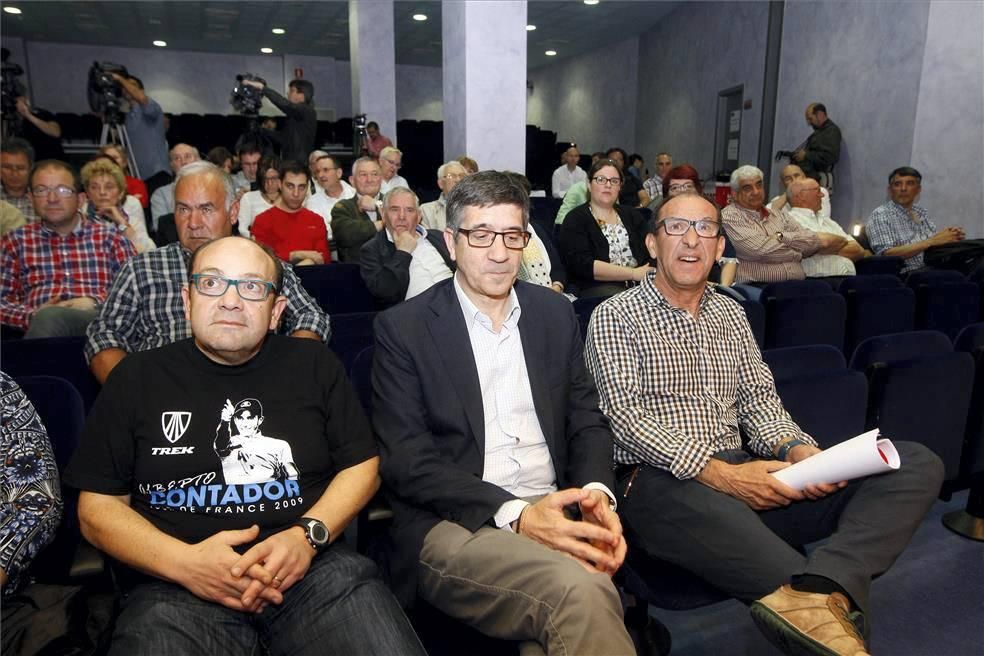 Visita de Patxi López a la sede del PSOE de Zaragoza