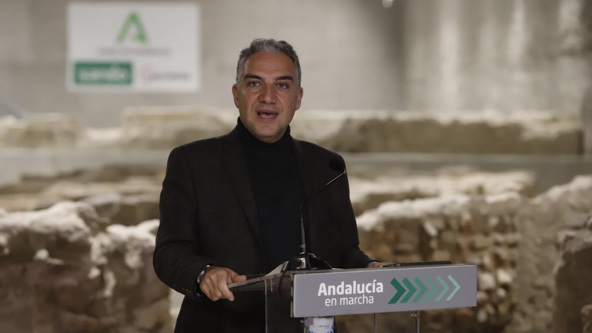 Elías Bendodo ha visitado este sábado en Málaga los restos arqueológicos hallados durante las obras del metro