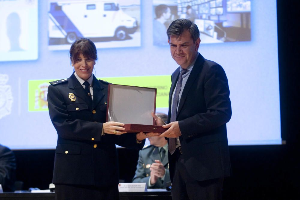 Entrega de condecoraciones en el Palacio de Congresos