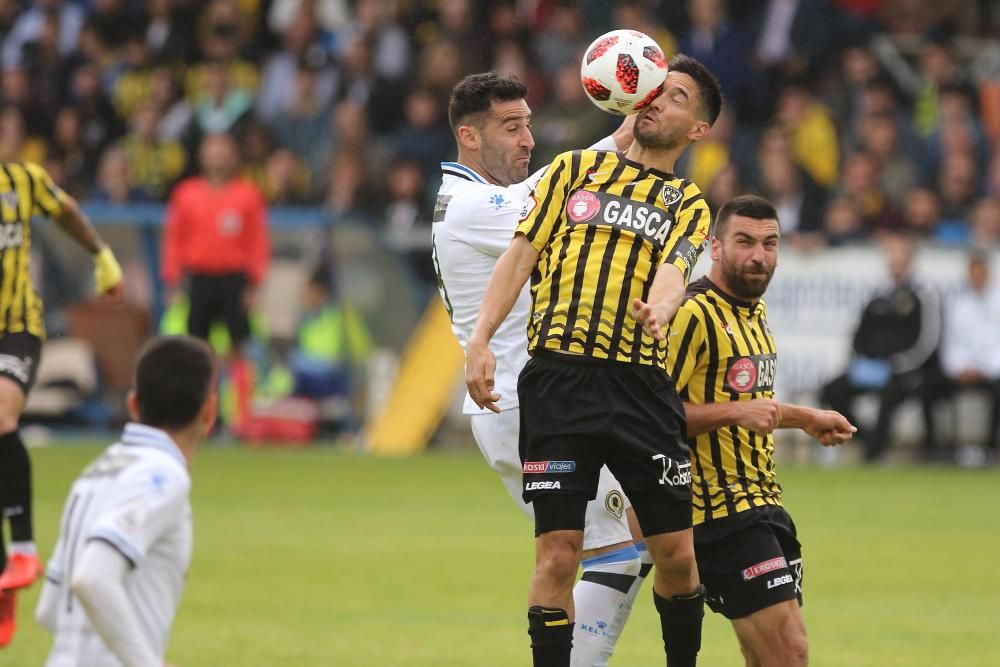 Un gol de Benja da un empate de oro al Hércules en Barakaldo