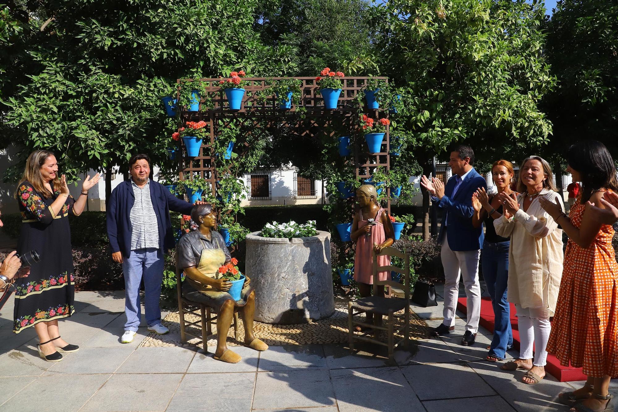 Inauguración del nuevo conjunto escultórico de homenaje a los Patios de Córdoba, obra de Juan Manuel Belmonte